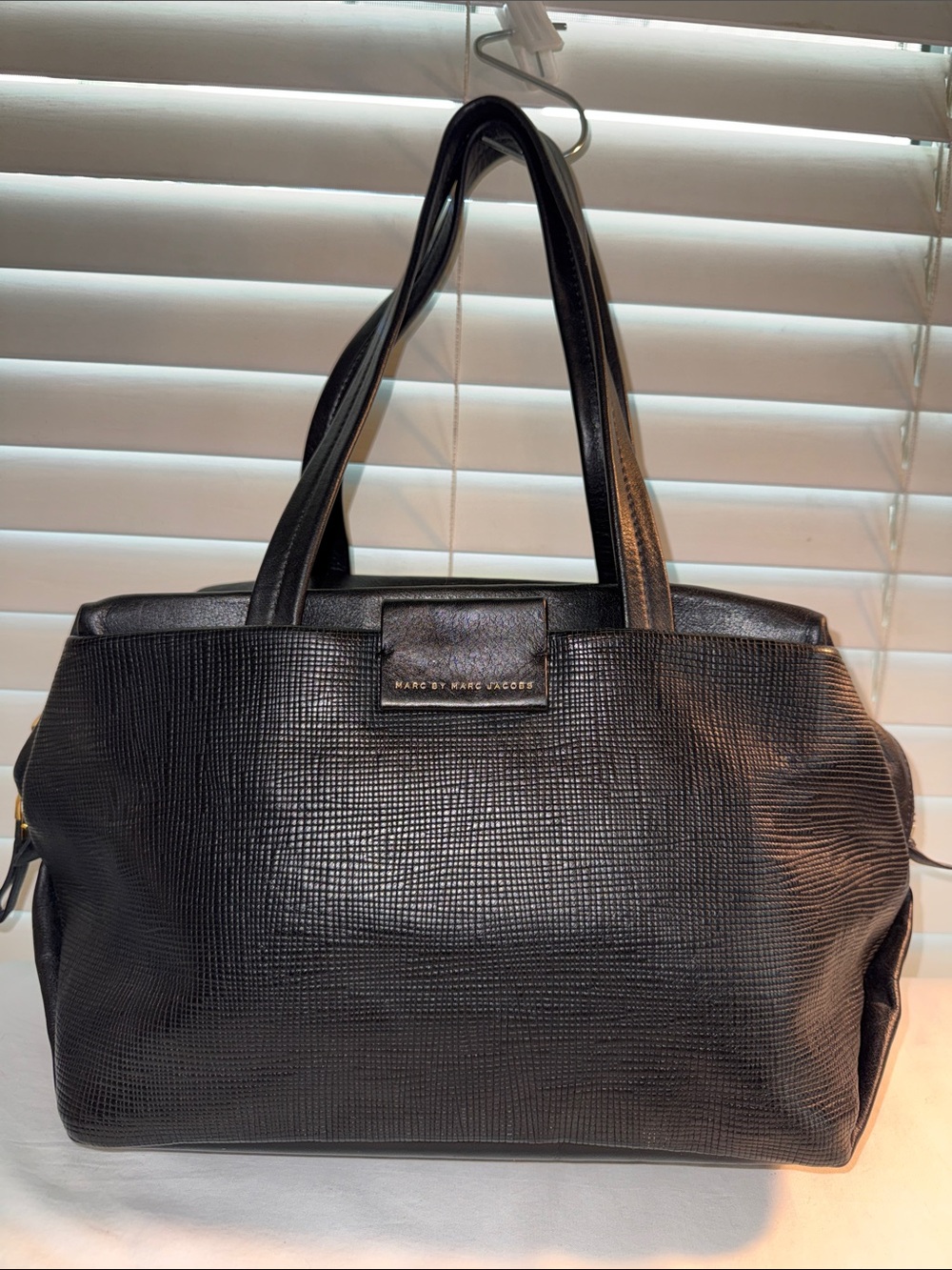 Marc by Marc Jacobs Box Black Leather handbag